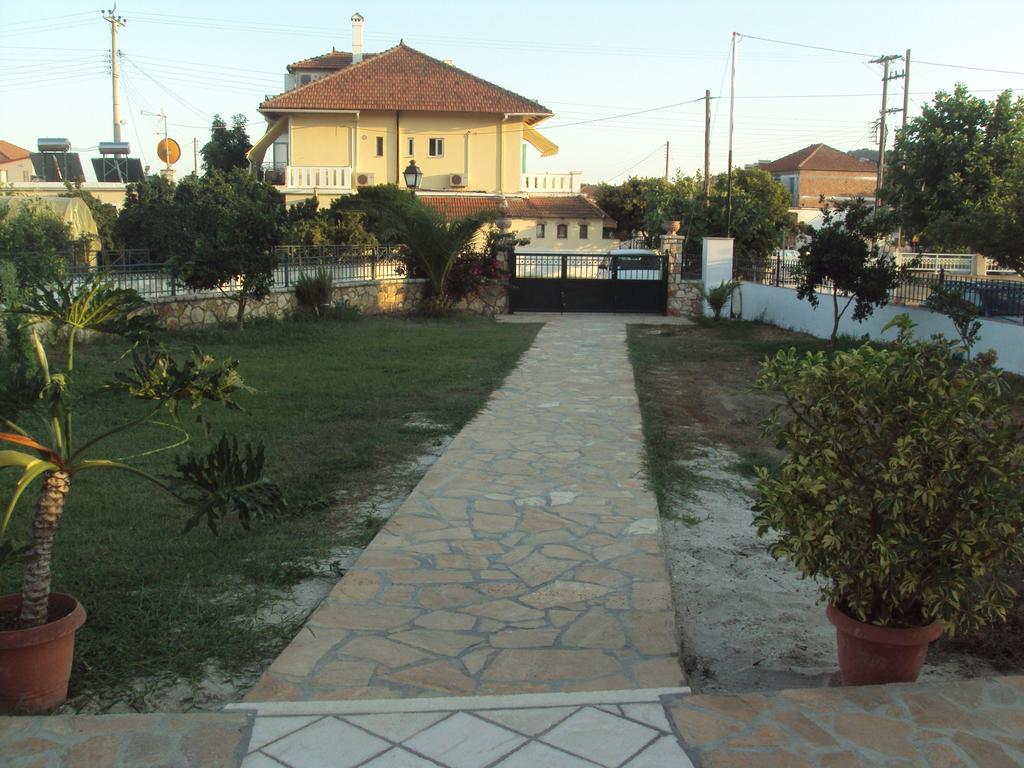 Splantza Apartments Ammoudia Exteriör bild