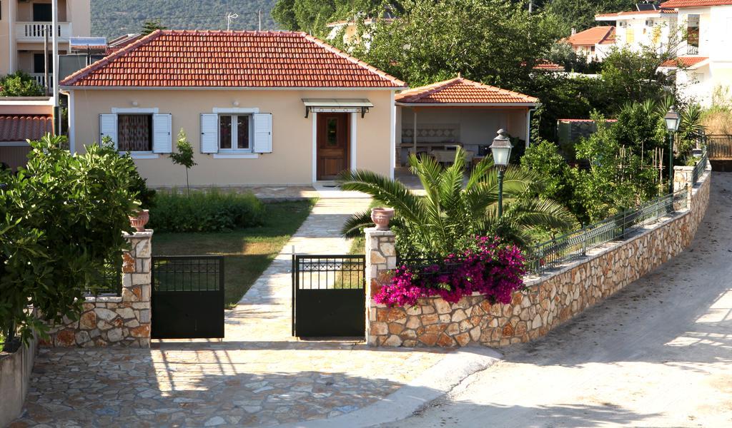 Splantza Apartments Ammoudia Exteriör bild