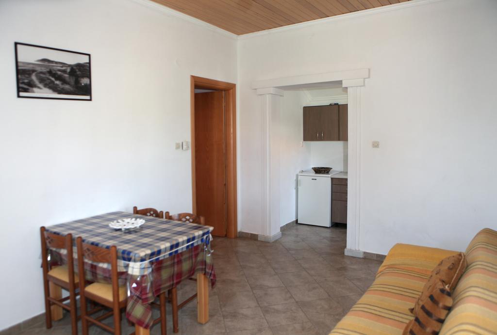 Splantza Apartments Ammoudia Exteriör bild